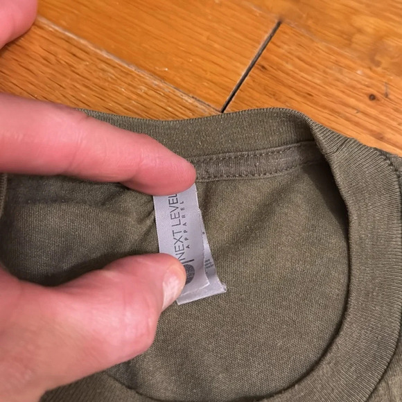 WILSON BROTHERS BAND Short Sleeve Round Neck T-Shirt Next Level XL - Picture 8 of 9